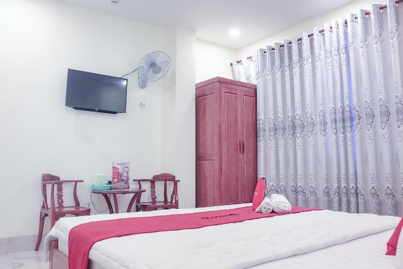 Reddoorz Plus @ Dong Den Street Hotel Ho Chi Minh-Byen Eksteriør billede