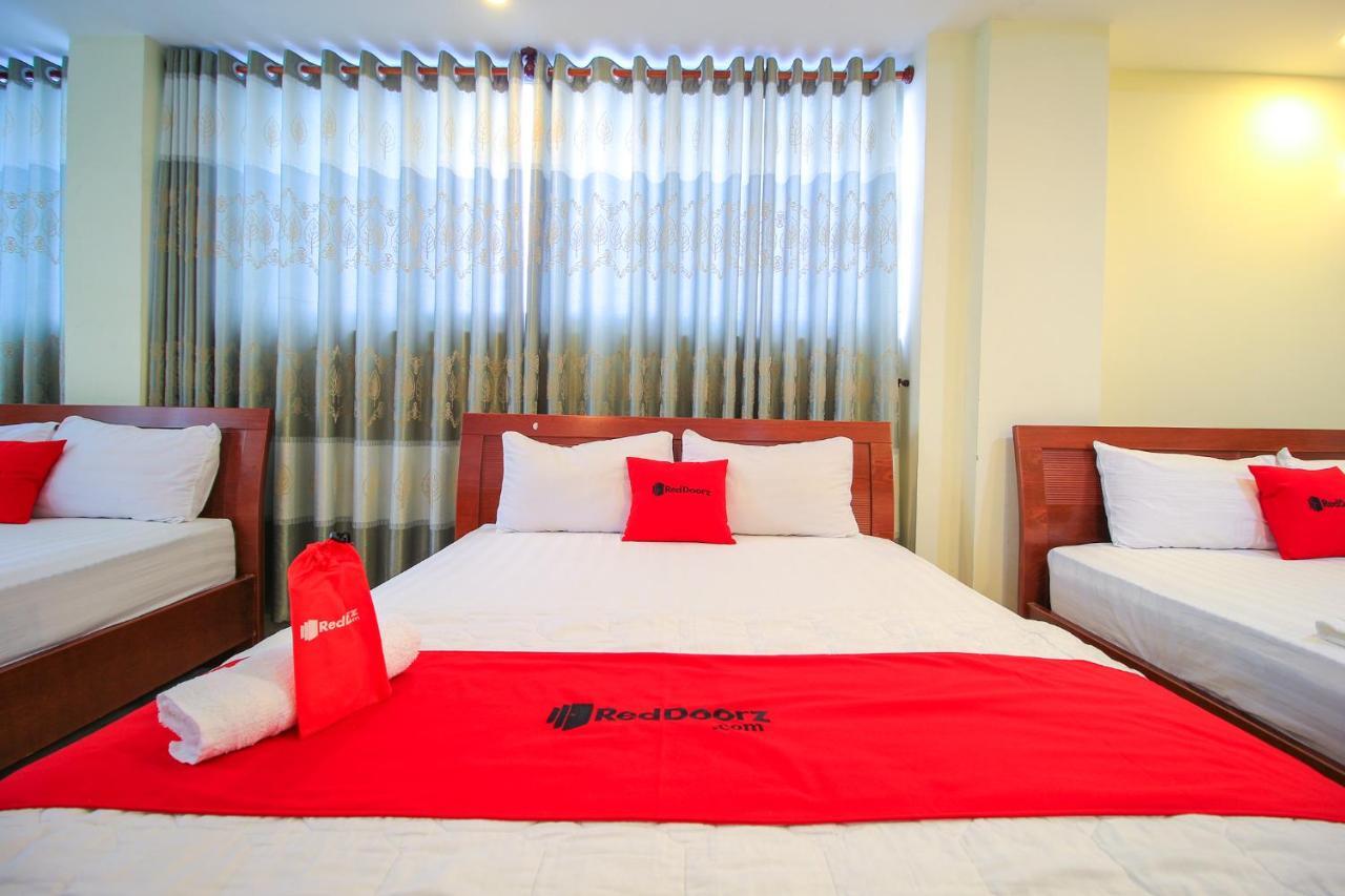 Reddoorz Plus @ Dong Den Street Hotel Ho Chi Minh-Byen Eksteriør billede