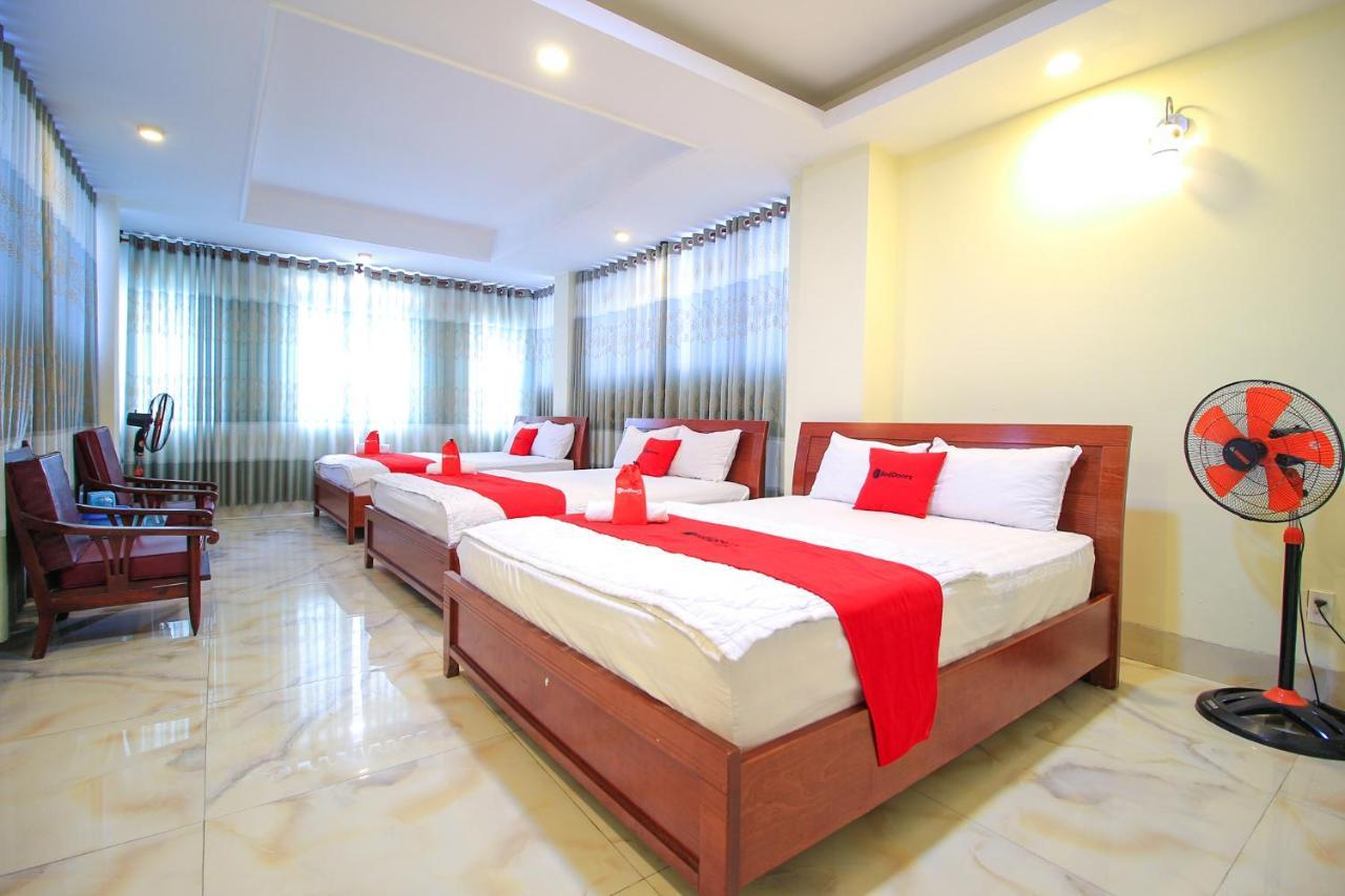 Reddoorz Plus @ Dong Den Street Hotel Ho Chi Minh-Byen Eksteriør billede